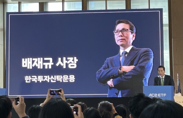 지난해 말 여의도 기자간담회 당시의 배재규 사장. 장석진 기자.