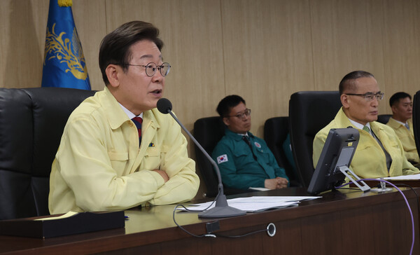 이재명 대통령이 5일 서울 용산 대통령실에서 안전치안점검회의를 주재하고 있다. 연합뉴스 