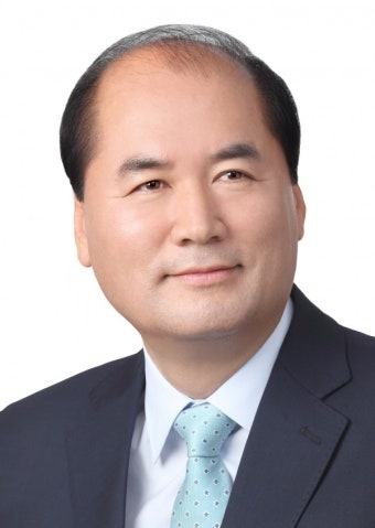 강영석 경북 상주시장은 1일 민선 8기 취임 3년을 맞아 그간의 성과와 향후 시정 추진 방향을 밝혔다.(사진=상주시)