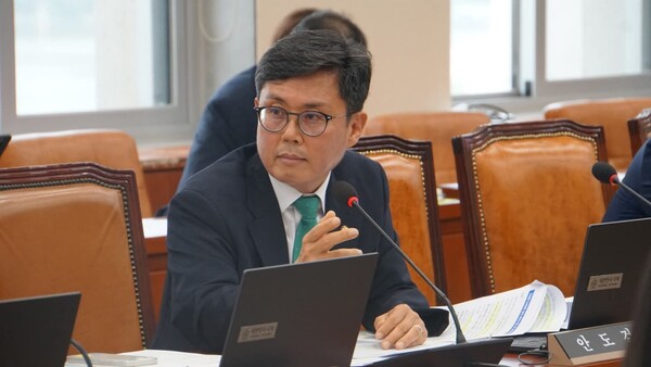 더불어민주당 안도걸 의원. 의원실.