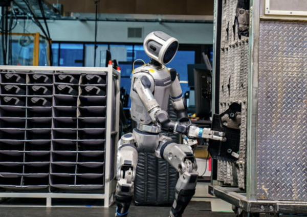 보스턴다이내믹스 휴머노이드 로봇 '아틀라스'. 보스턴다이내믹스 제공.