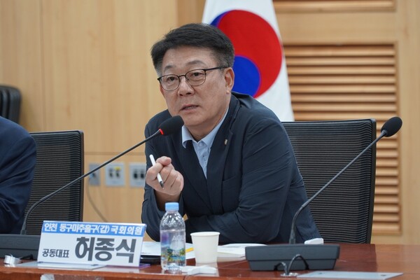 더불어민주당 허종식 의원. 페이스북. 