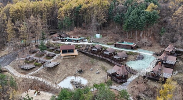 거창국민여가캠핑장(미리내숲) 전경.